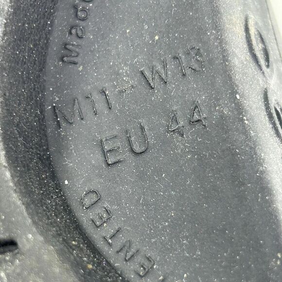 Oofos Ooahh Black Slide Sandal Slides US 11 Recovery Soft Foam Arch Support - Picture 9 of 9